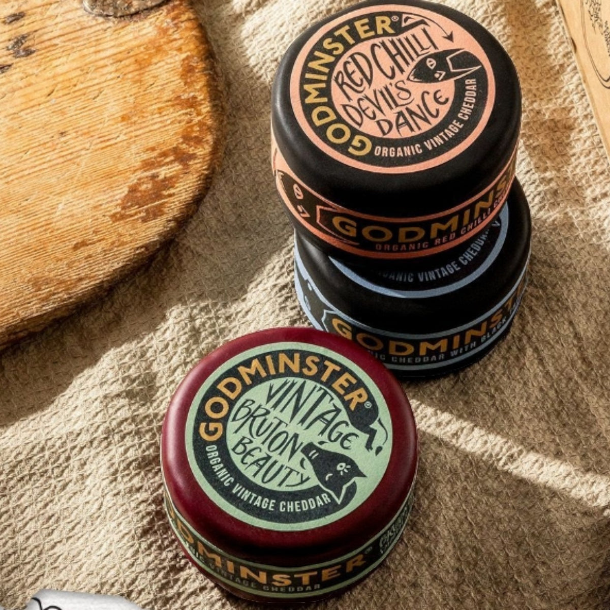 Godminster - Vintage Organic Cheddar (Round) (200g)