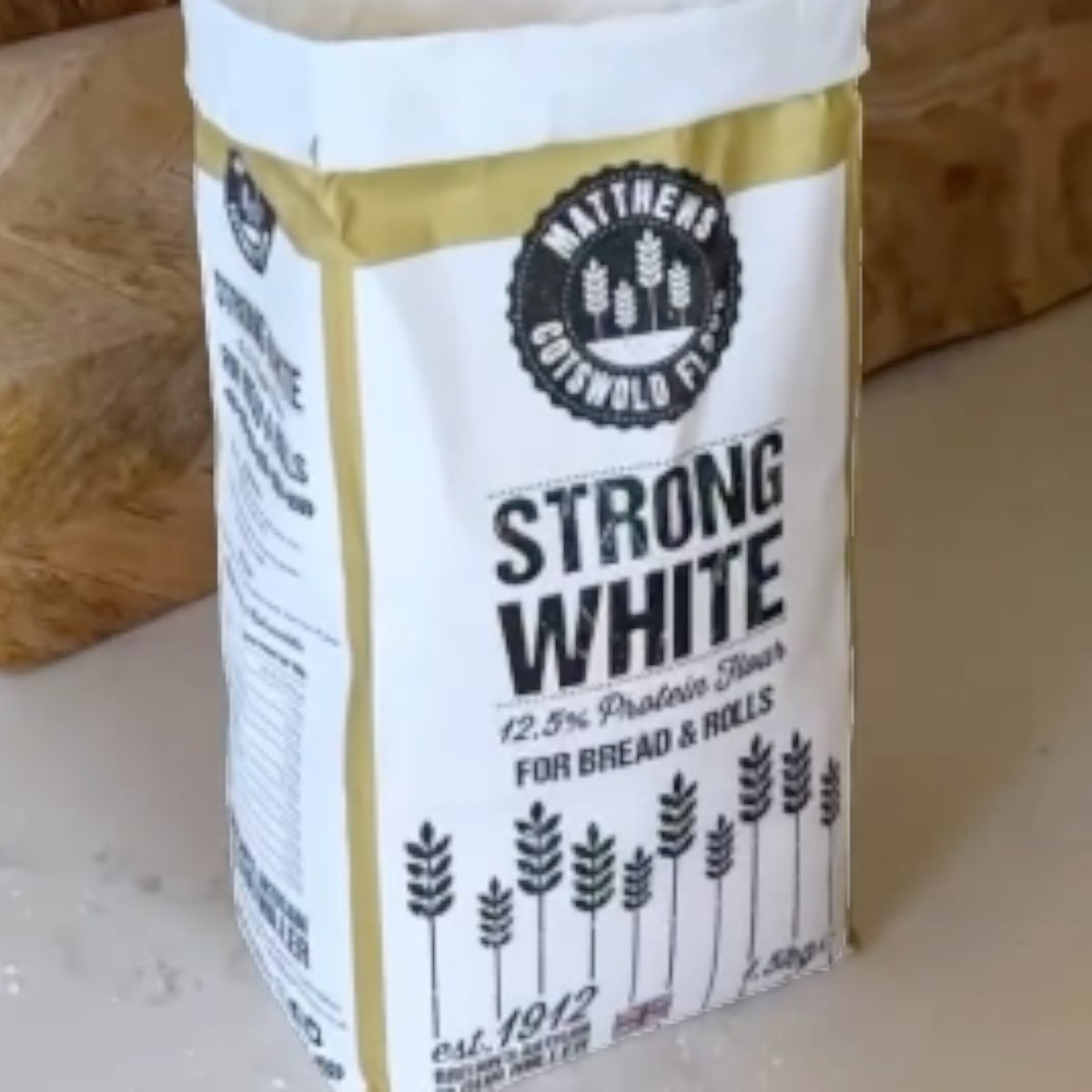 Matthews - Cotswold Strong White Flour (1.5kg)